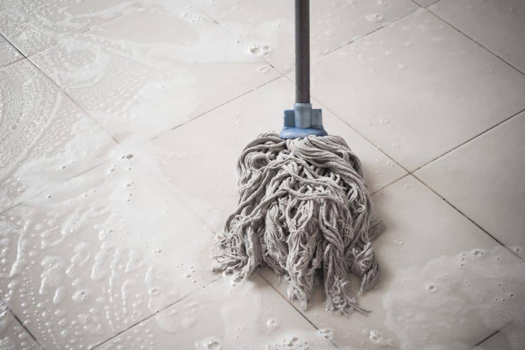 Best Way To Mop Floor Using Dish Soap