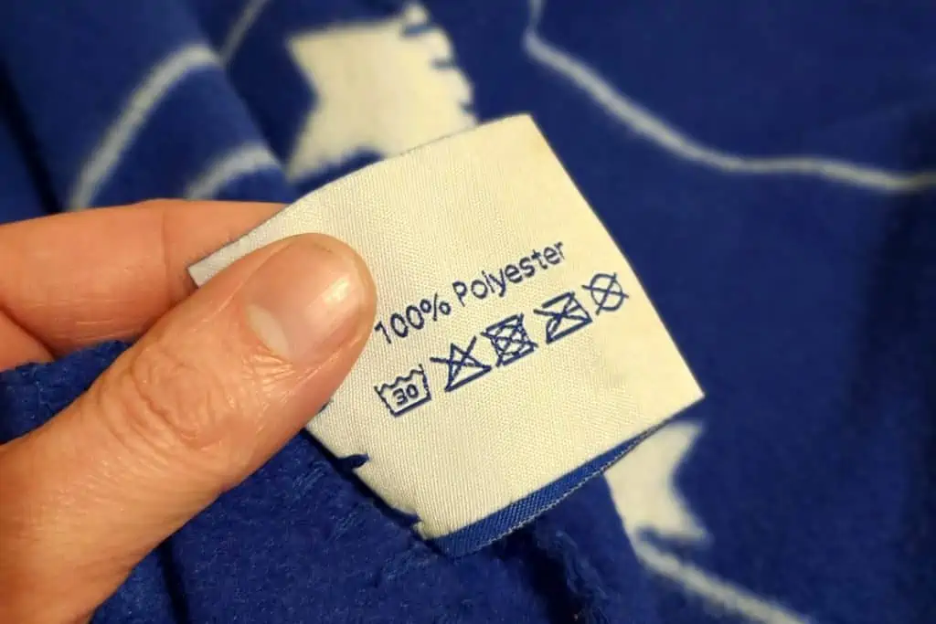 how to wash polyester blanket