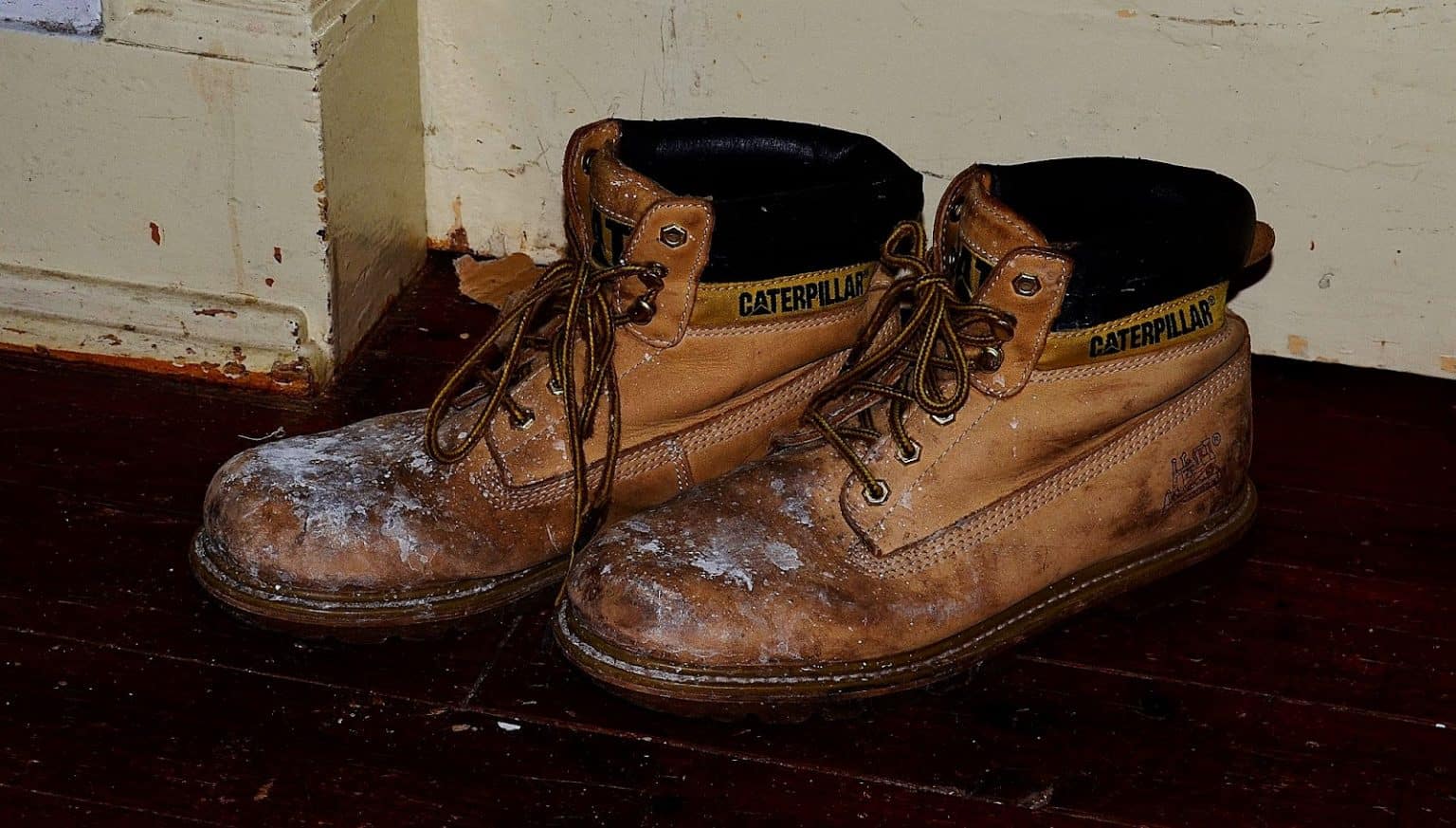 how to get an oil stain out of timberlands
