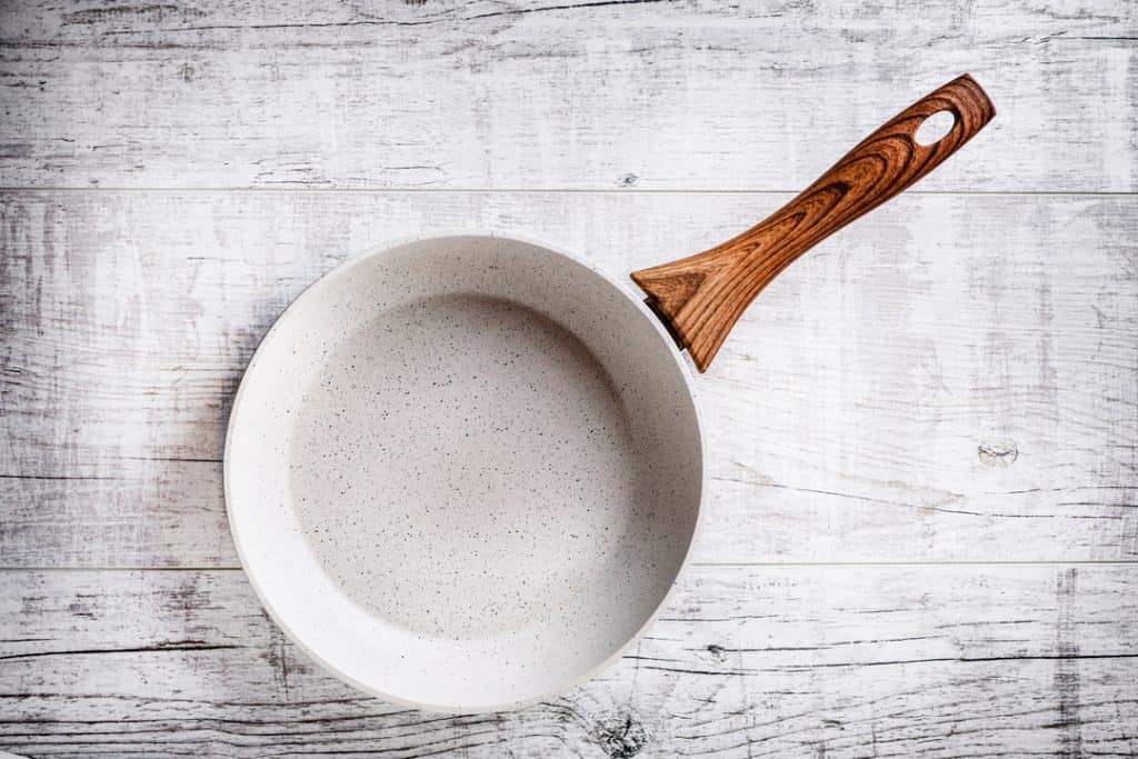 white ceramic pan